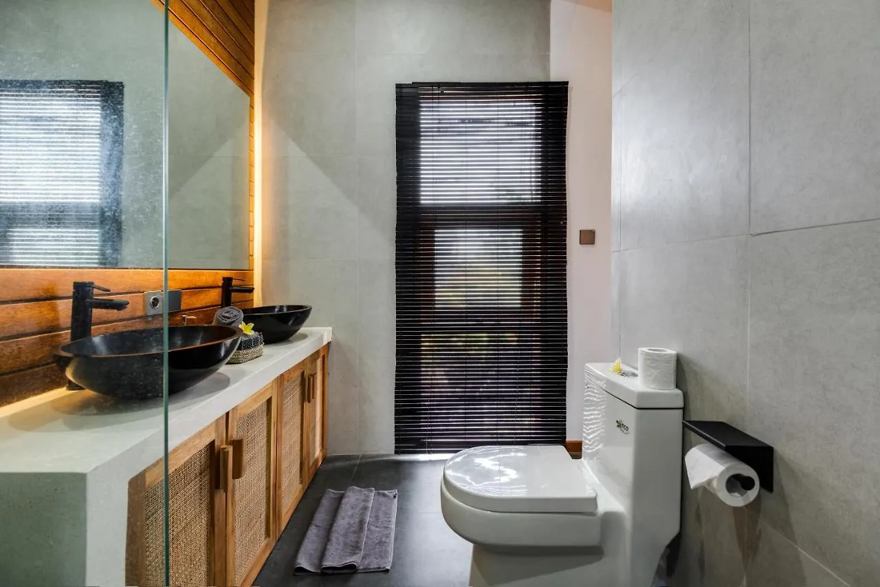 2 Zenbali Villa Managed By Manara Canggu